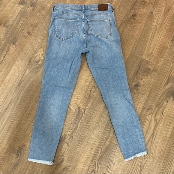 Madewell 9” High Rise Skinny Crop Light Wash Jeans - Picture 3 of 5